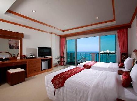 Absolute Beach Resort Phuket Room photo